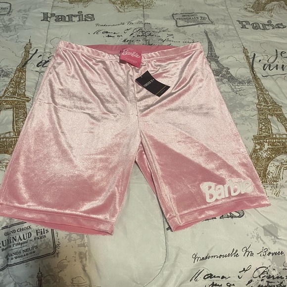 Forever 21 Pants - Forever 21 plus pink Barbie shorts
